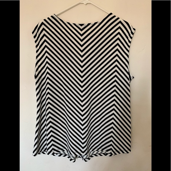 Alfani Woman professional sleeveless blouse - 1X - Picture 2 of 7